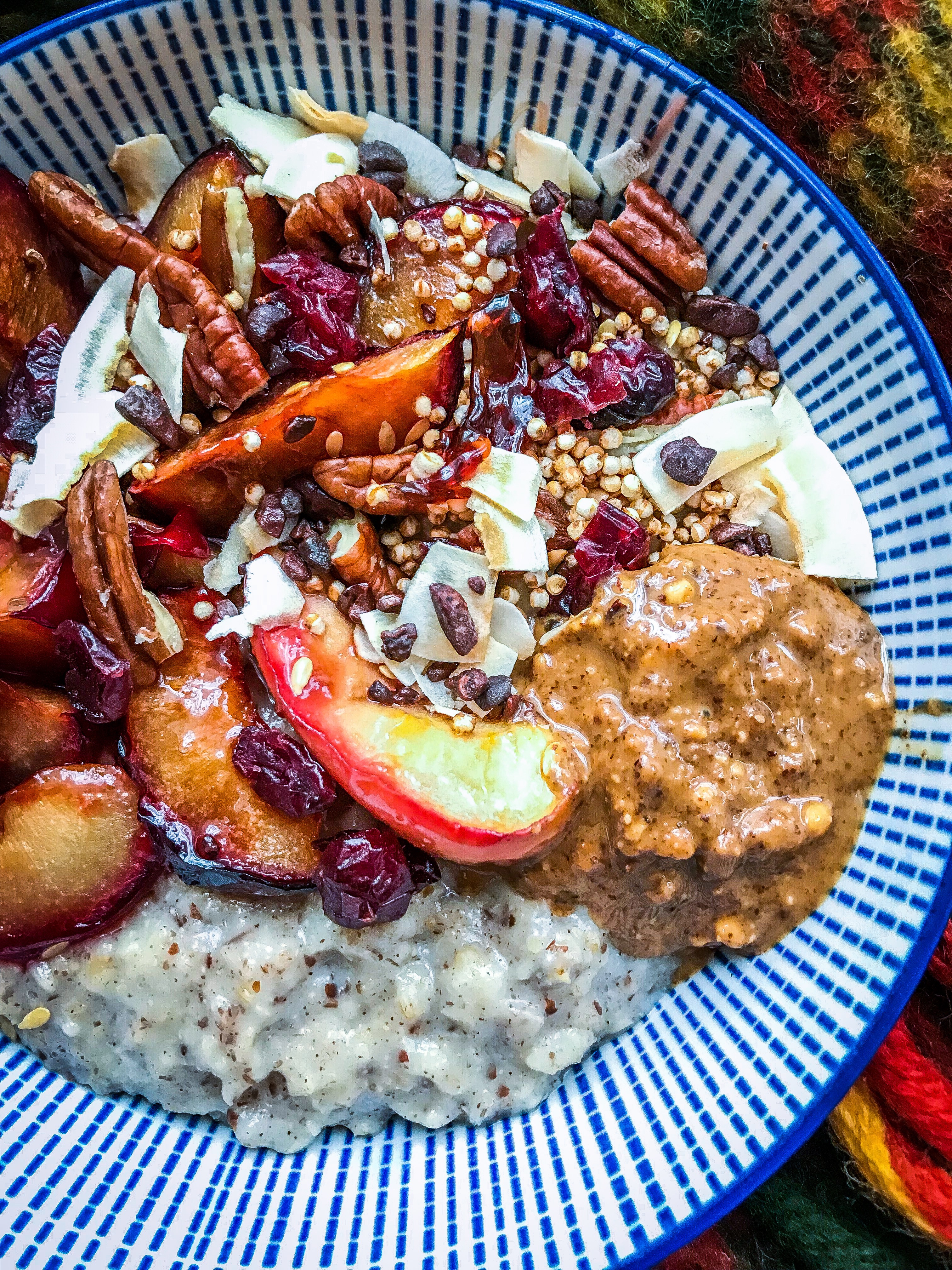 Plum and Apple Creamy Porridge